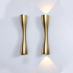 Modern minimalist wall lamp